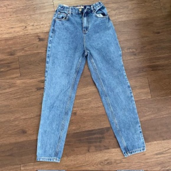 Harlow Jeans - Picture 1 of 2